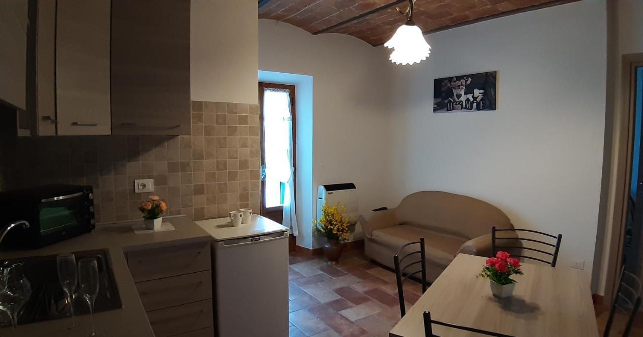 Appartamenti Di Luca&Sara Le Piazze Buitenkant foto