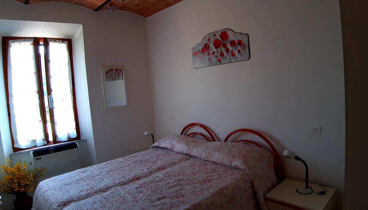 Appartamenti Di Luca&Sara Le Piazze Buitenkant foto